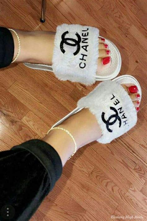 chanel slippers fluffy